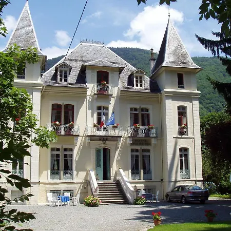 Castel De La Pique Bed & Breakfast 3*