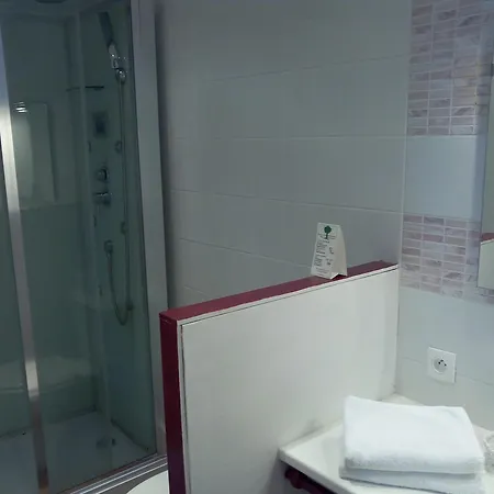 Bed and breakfast Castel De La Pique Bagnères-de-Luchon