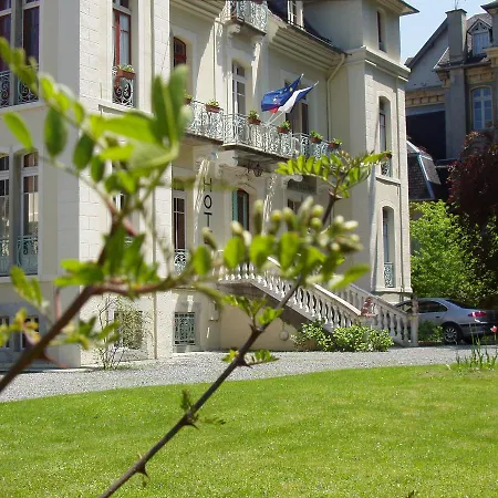 Bed & Breakfast Castel De La Pique